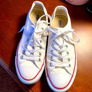 🌟ALL STAR WHITE CHUCK TAYLOR CONVERSE 🌟